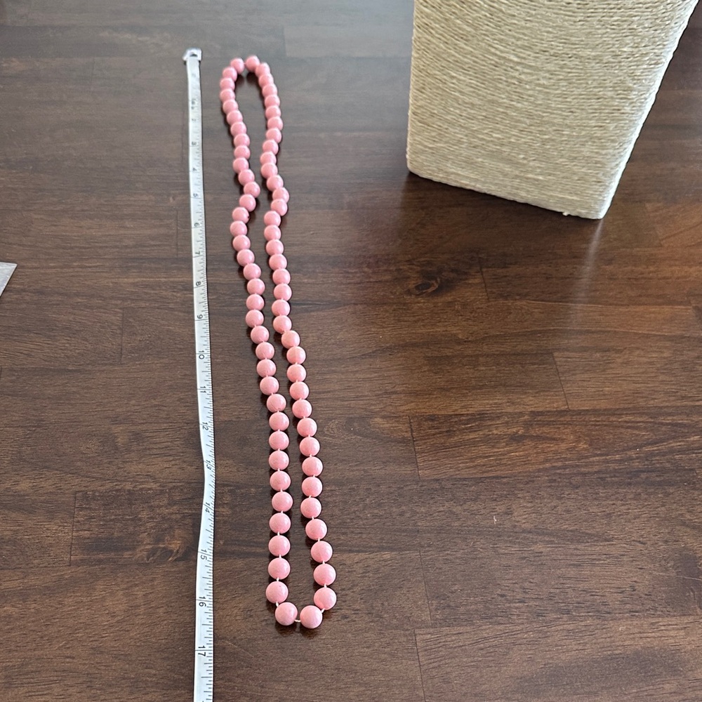 Pink Beaded Necklace - Picture 4 of 4